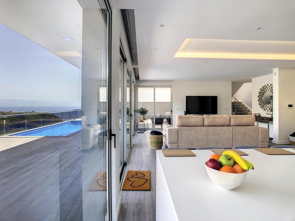 Wild River Villa By Lovelystay ริเบรา บราวา ภายนอก รูปภาพ