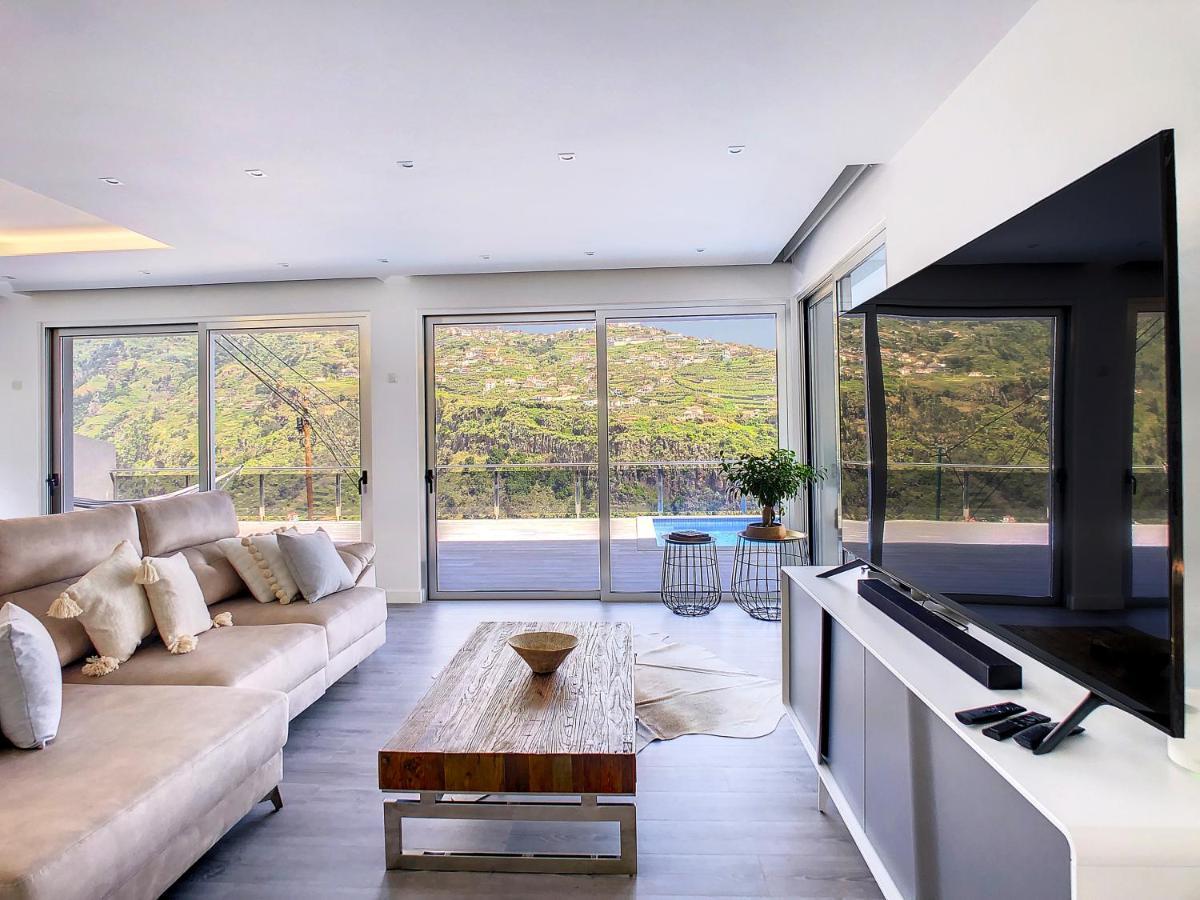 Wild River Villa By Lovelystay ริเบรา บราวา ภายนอก รูปภาพ